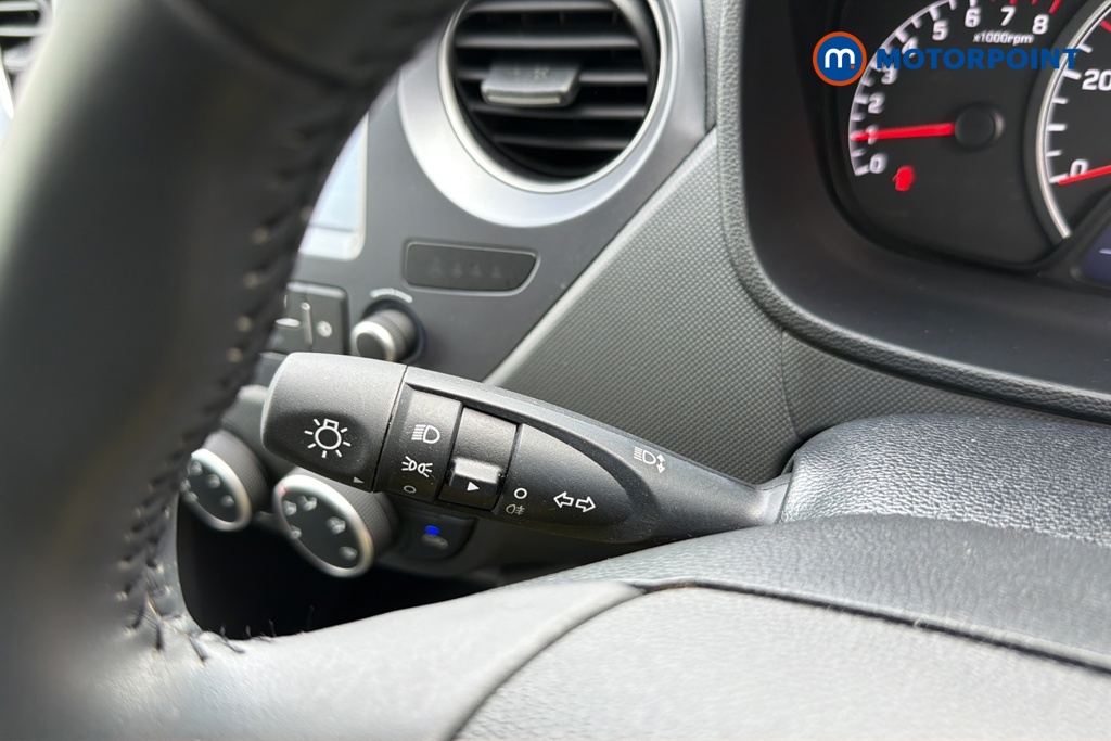 Hyundai I10 Play Manual Petrol Hatchback - Stock Number (1644857) - 5th supplementary image