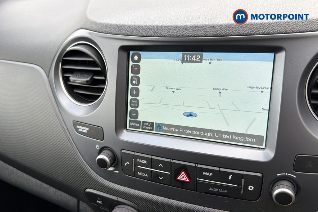 Hyundai I10 Play Manual Petrol Hatchback - Stock Number (1644857) - 9th supplementary image