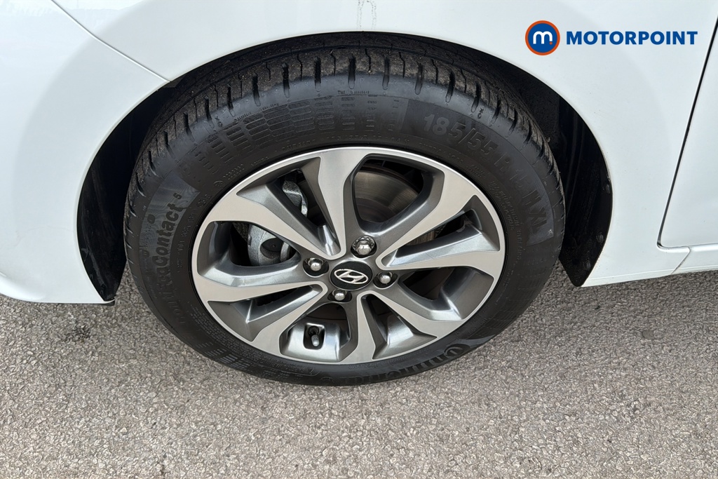 Hyundai I10 Play Manual Petrol Hatchback - Stock Number (1644857) - 44th supplementary image