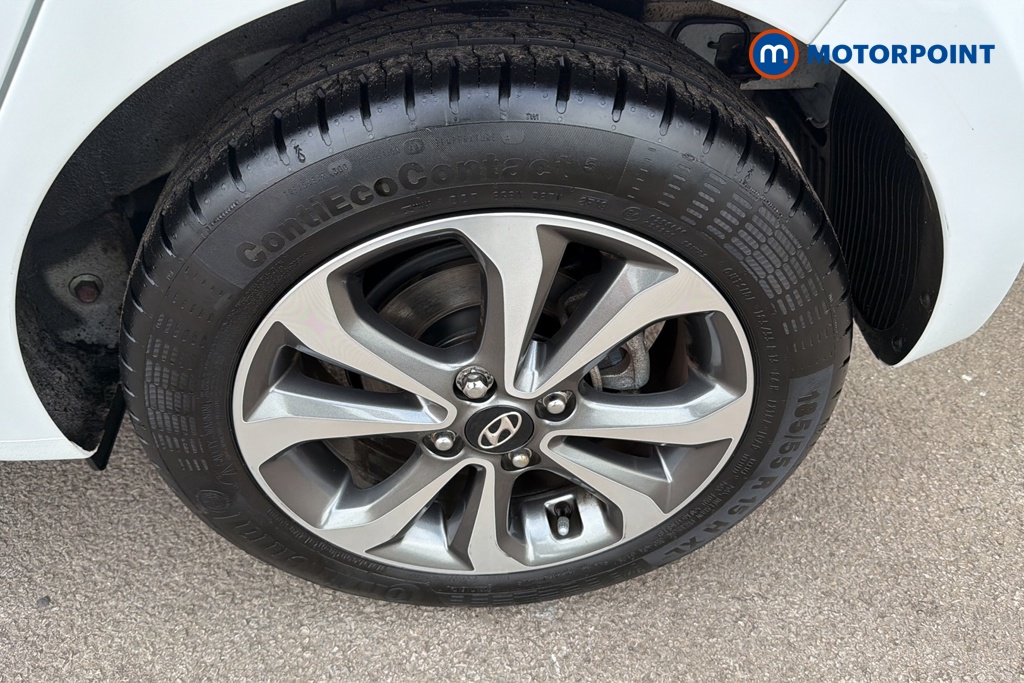 Hyundai I10 Play Manual Petrol Hatchback - Stock Number (1644857) - 45th supplementary image