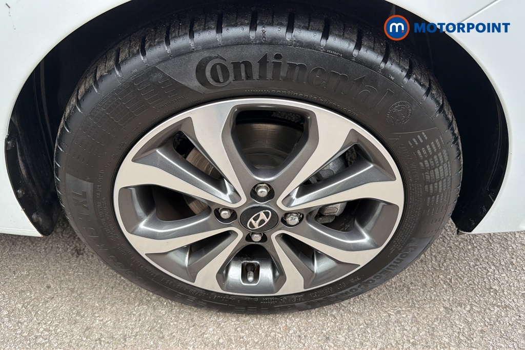 Hyundai I10 Play Manual Petrol Hatchback - Stock Number (1644857) - 47th supplementary image