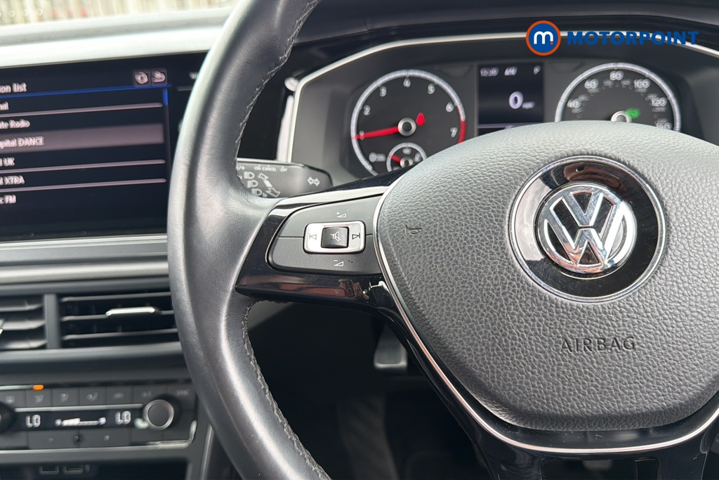 Volkswagen Polo SEL Automatic Petrol Hatchback - Stock Number (1645545) - 4th supplementary image