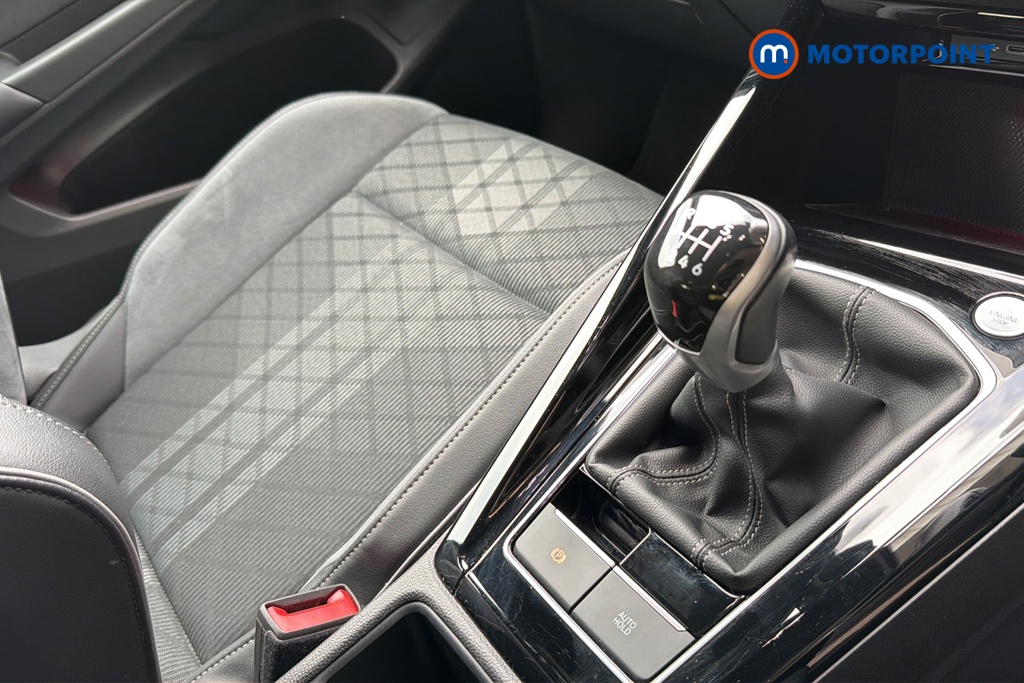Volkswagen Golf R-Line Manual Petrol Hatchback - Stock Number (1645604) - 15th supplementary image