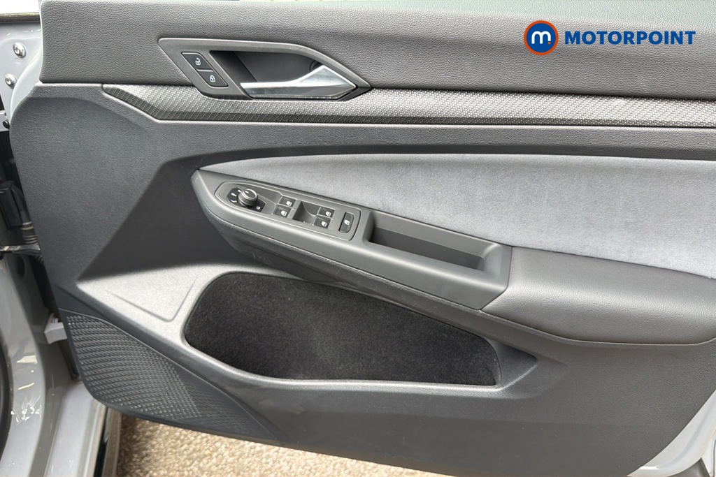 Volkswagen Golf R-Line Manual Petrol Hatchback - Stock Number (1645604) - 18th supplementary image
