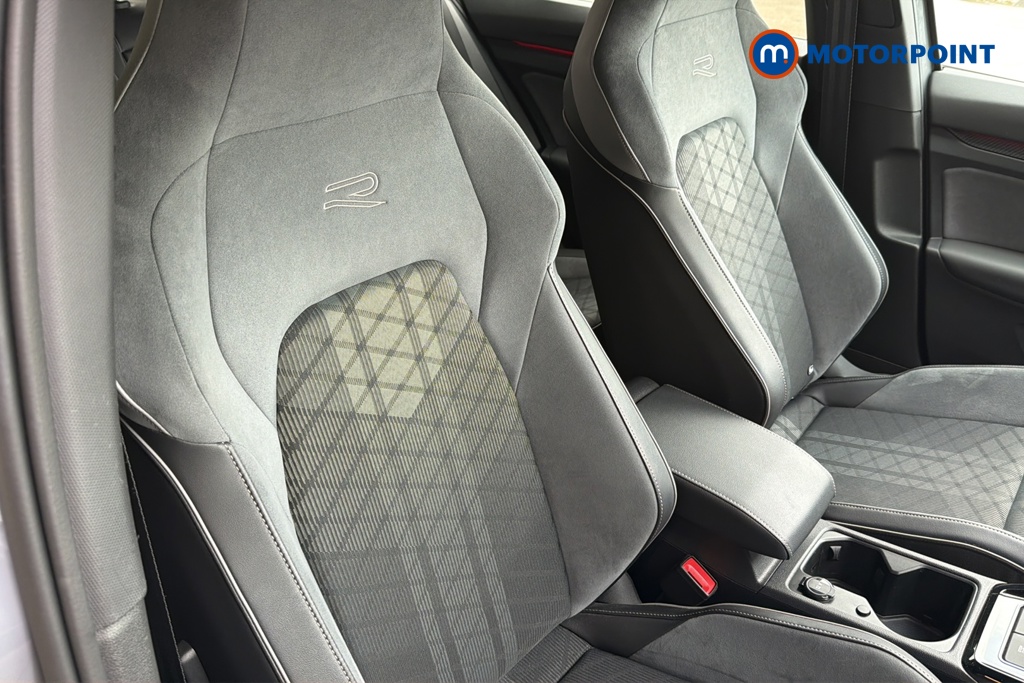 Volkswagen Golf R-Line Manual Petrol Hatchback - Stock Number (1645604) - 22nd supplementary image