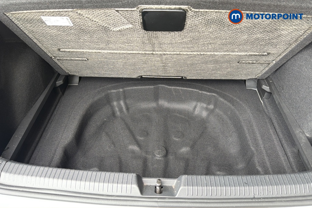 Volkswagen Golf R-Line Manual Petrol Hatchback - Stock Number (1645604) - 33rd supplementary image