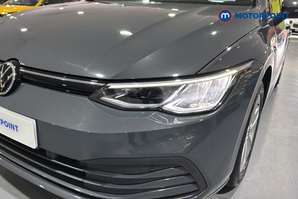 Volkswagen Golf Life Automatic Petrol Hatchback - Stock Number (1645777) - 42nd supplementary image