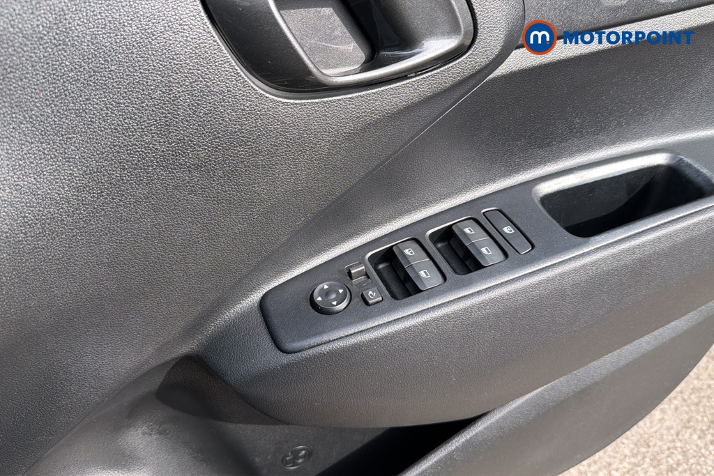Hyundai I10 Premium Automatic Petrol Hatchback - Stock Number (1645849) - 19th supplementary image