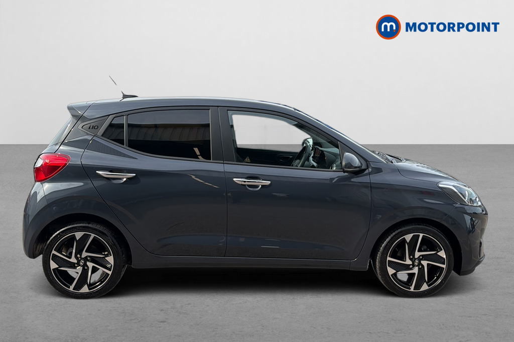 Hyundai I10 Premium Automatic Petrol Hatchback - Stock Number (1645849) - Passenger side