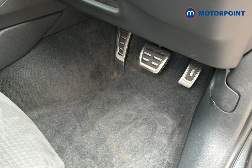 Audi A4 S Line Automatic Petrol Estate - Stock Number (1646013) - 24th supplementary image
