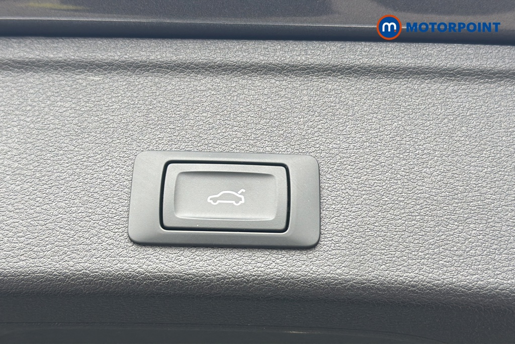Audi A4 S Line Automatic Petrol Estate - Stock Number (1646013) - 35th supplementary image