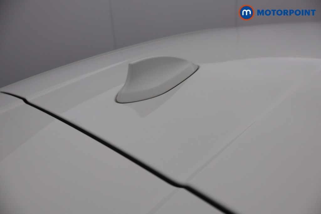 BMW 1 Series 128Ti Automatic Petrol Hatchback - Stock Number (1646087) - 19th supplementary image