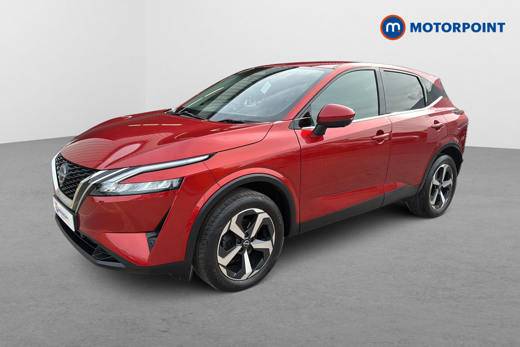 Nissan Qashqai N-Connecta Manual Petrol SUV - Stock Number (1646192) - Passenger side front corner