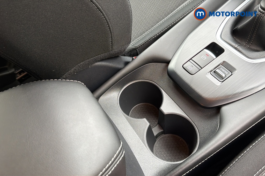 Nissan Qashqai N-Connecta Manual Petrol SUV - Stock Number (1646192) - 16th supplementary image
