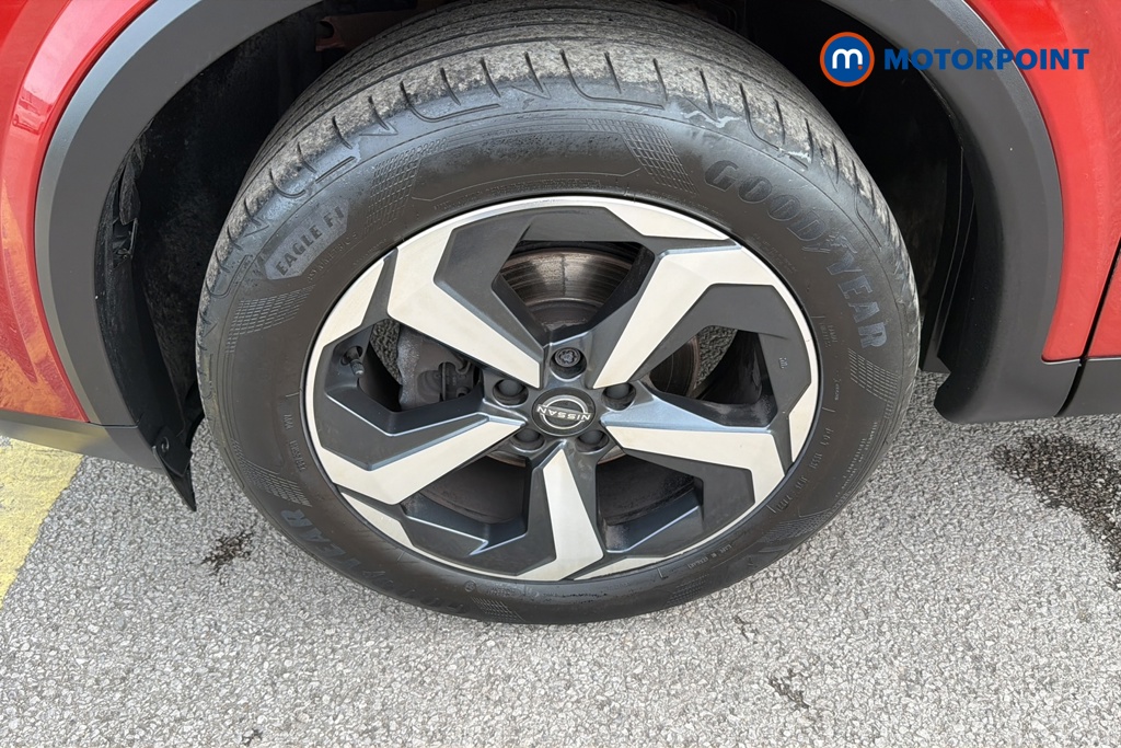 Nissan Qashqai N-Connecta Manual Petrol SUV - Stock Number (1646192) - 44th supplementary image