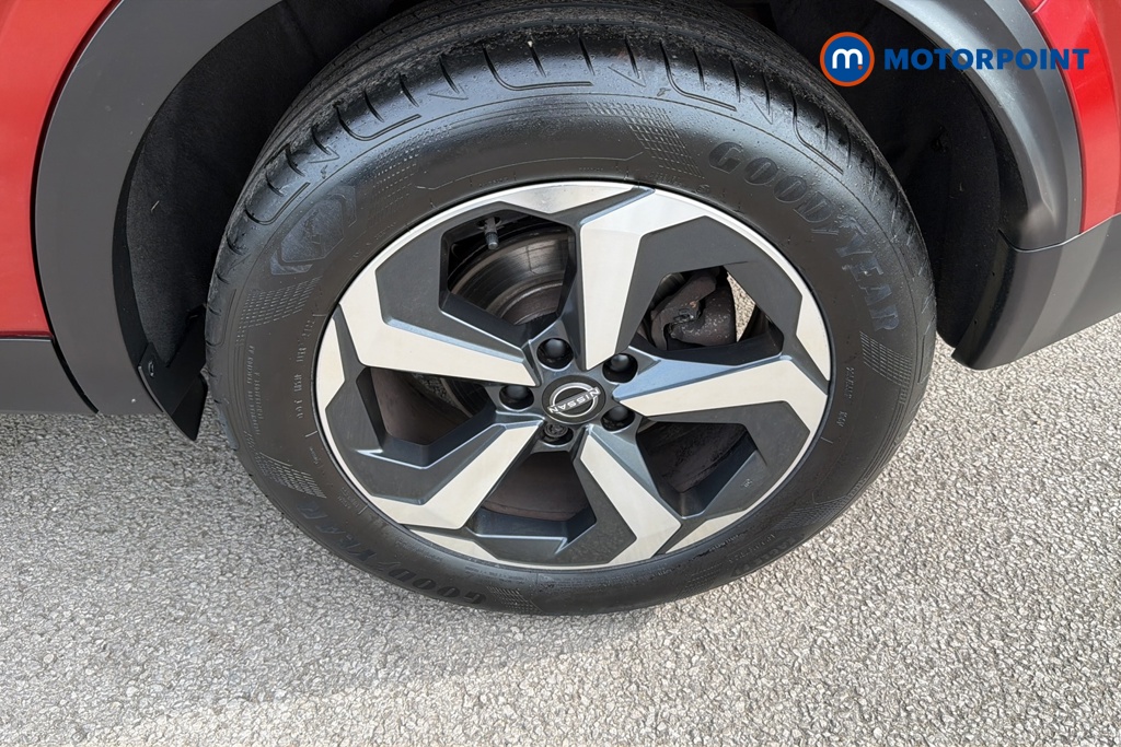 Nissan Qashqai N-Connecta Manual Petrol SUV - Stock Number (1646192) - 45th supplementary image