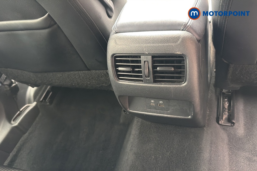 Nissan Qashqai Tekna Manual Petrol SUV - Stock Number (1646197) - 28th supplementary image
