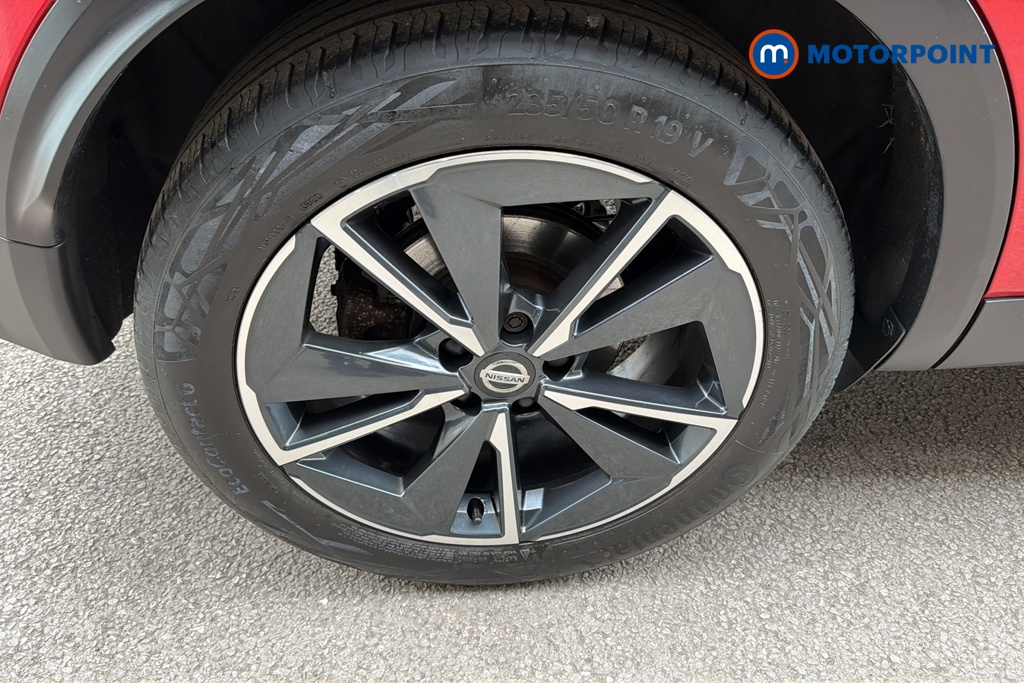 Nissan Qashqai Tekna Manual Petrol SUV - Stock Number (1646197) - 46th supplementary image
