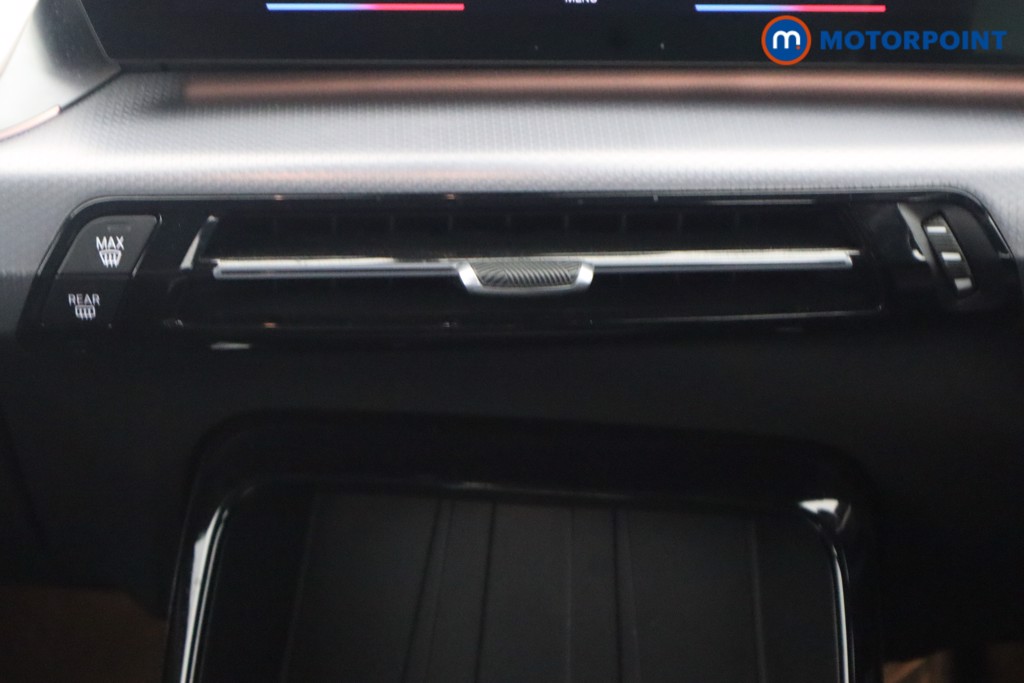 BMW 2 Series M Sport Automatic Petrol Plug-In Hybrid Estate - Stock Number (1646269) - 4th supplementary image