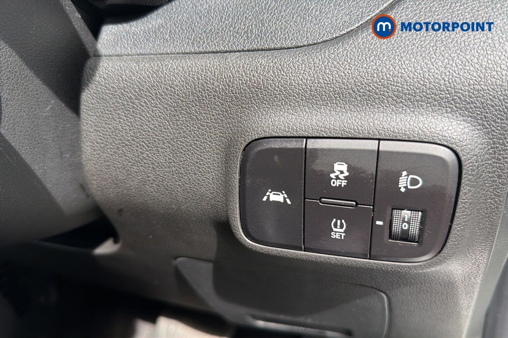 Hyundai I10 Premium Automatic Petrol Hatchback - Stock Number (1646429) - 11th supplementary image