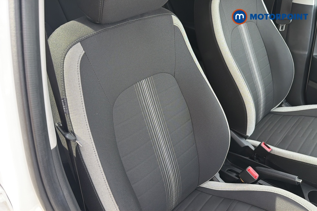 Hyundai I10 Premium Automatic Petrol Hatchback - Stock Number (1646429) - 22nd supplementary image