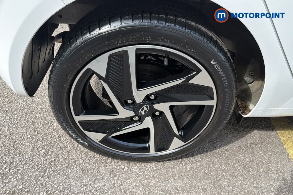 Hyundai I10 Premium Automatic Petrol Hatchback - Stock Number (1646429) - 46th supplementary image