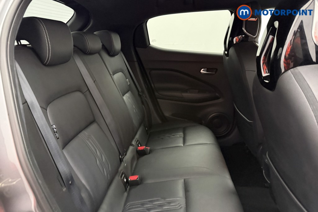 Nissan Juke Tekna Manual Petrol SUV - Stock Number (1627681) - 16th supplementary image