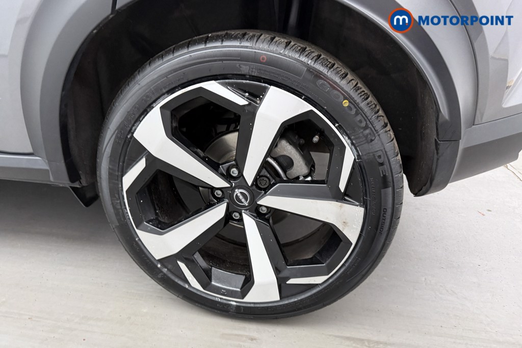Nissan Juke Tekna Manual Petrol SUV - Stock Number (1627681) - 22nd supplementary image