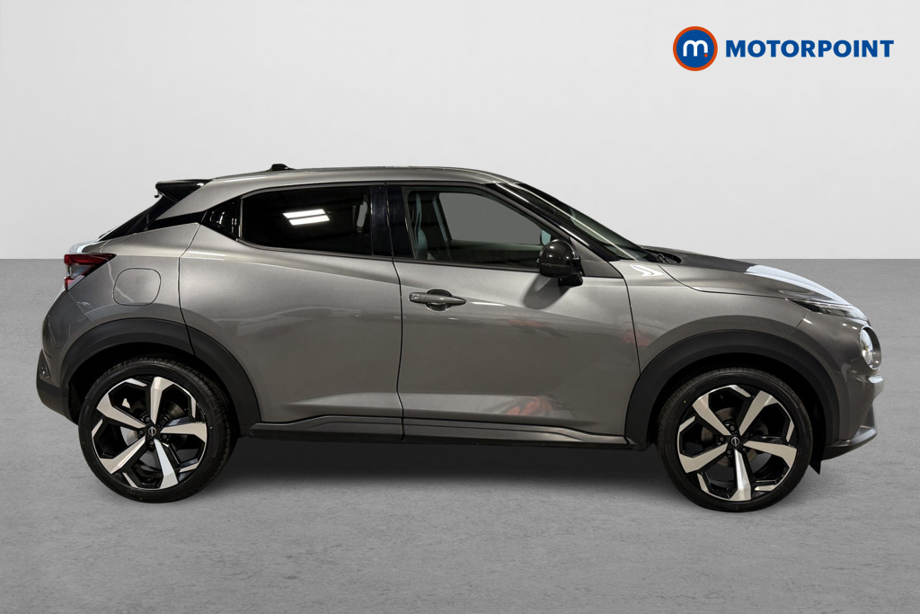 Nissan Juke Tekna Manual Petrol SUV - Stock Number (1627681) - Drivers side