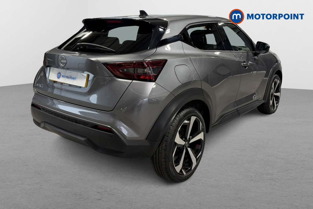 Nissan Juke Tekna Manual Petrol SUV - Stock Number (1627681) - Drivers side rear corner
