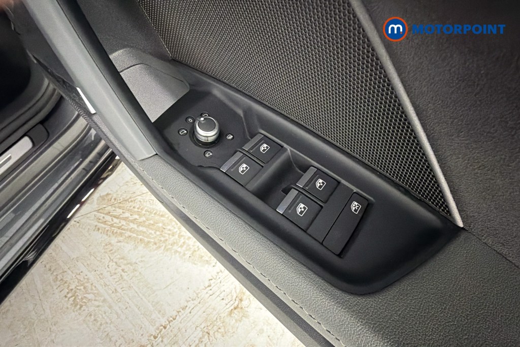 Audi A3 Edition 1 Automatic Diesel Hatchback - Stock Number (1630813) - 20th supplementary image