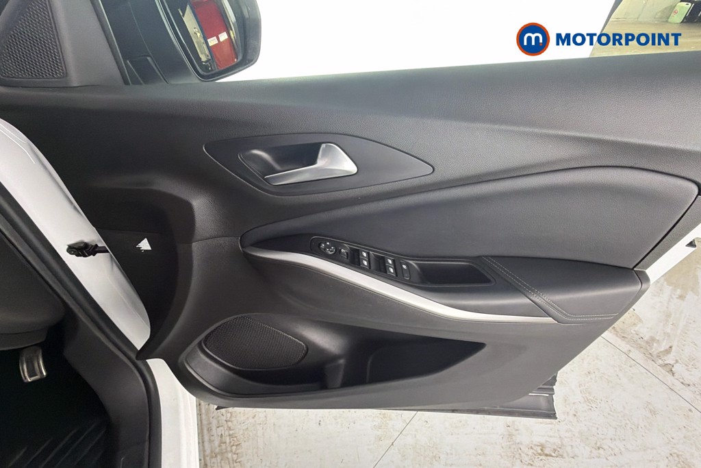 Vauxhall Grandland GSE Automatic Petrol Plug-In Hybrid SUV - Stock Number (1634724) - 19th supplementary image
