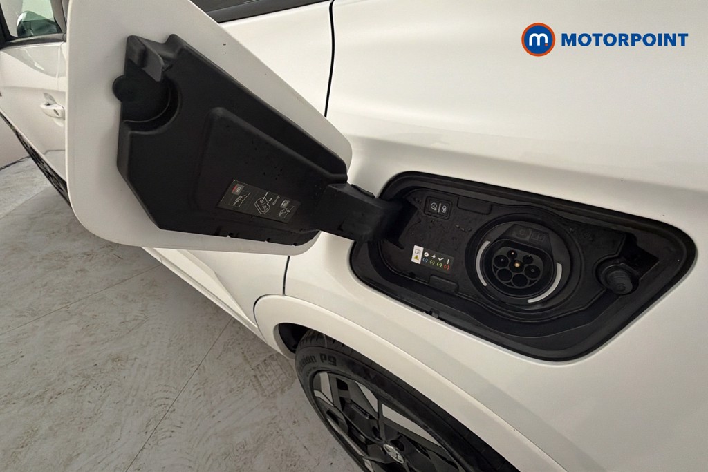 Vauxhall Grandland GSE Automatic Petrol Plug-In Hybrid SUV - Stock Number (1634724) - 41st supplementary image