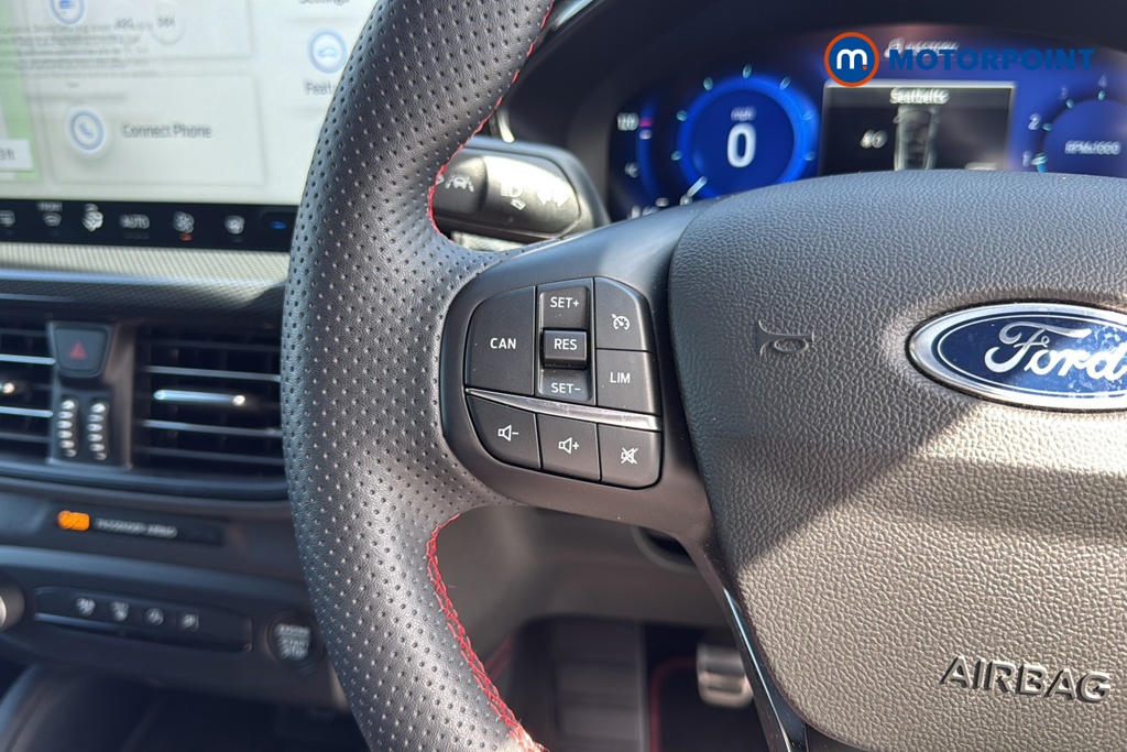Ford Focus St-Line X Manual Petrol Hatchback - Stock Number (1636146) - 4th supplementary image