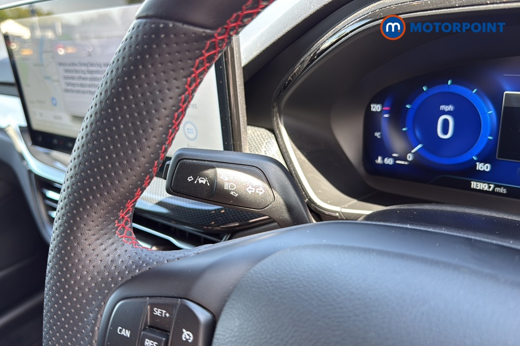 Ford Focus St-Line X Manual Petrol Hatchback - Stock Number (1636146) - 5th supplementary image