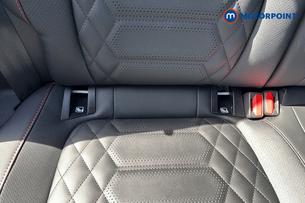 Ford Focus St-Line X Manual Petrol Hatchback - Stock Number (1636146) - 27th supplementary image