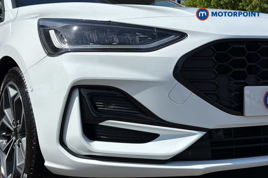 Ford Focus St-Line X Manual Petrol Hatchback - Stock Number (1636146) - 38th supplementary image