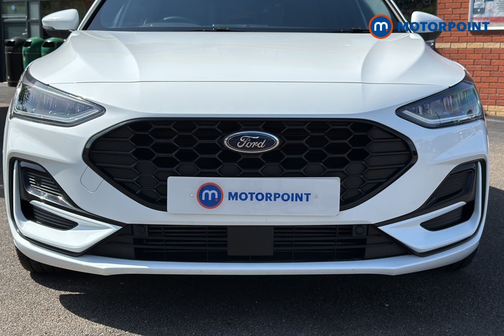 Ford Focus St-Line X Manual Petrol Hatchback - Stock Number (1636146) - 43rd supplementary image