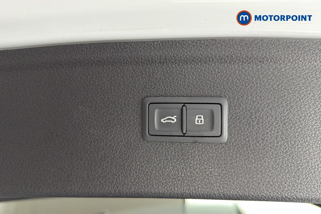 Audi Q5 Black Edition Automatic Diesel SUV - Stock Number (1637871) - 35th supplementary image