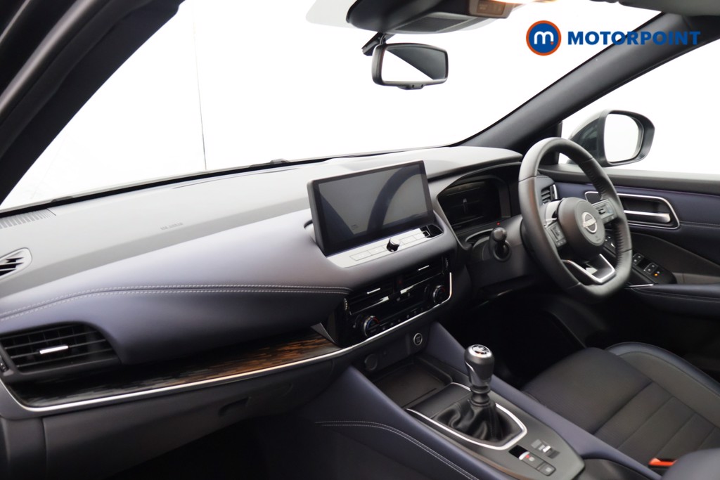 Nissan Qashqai Tekna Manual Petrol SUV - Stock Number (1638304) - 14th supplementary image