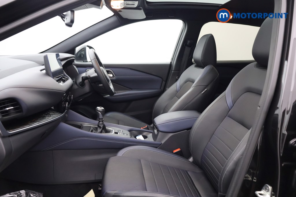 Nissan Qashqai Tekna Manual Petrol SUV - Stock Number (1638304) - 15th supplementary image