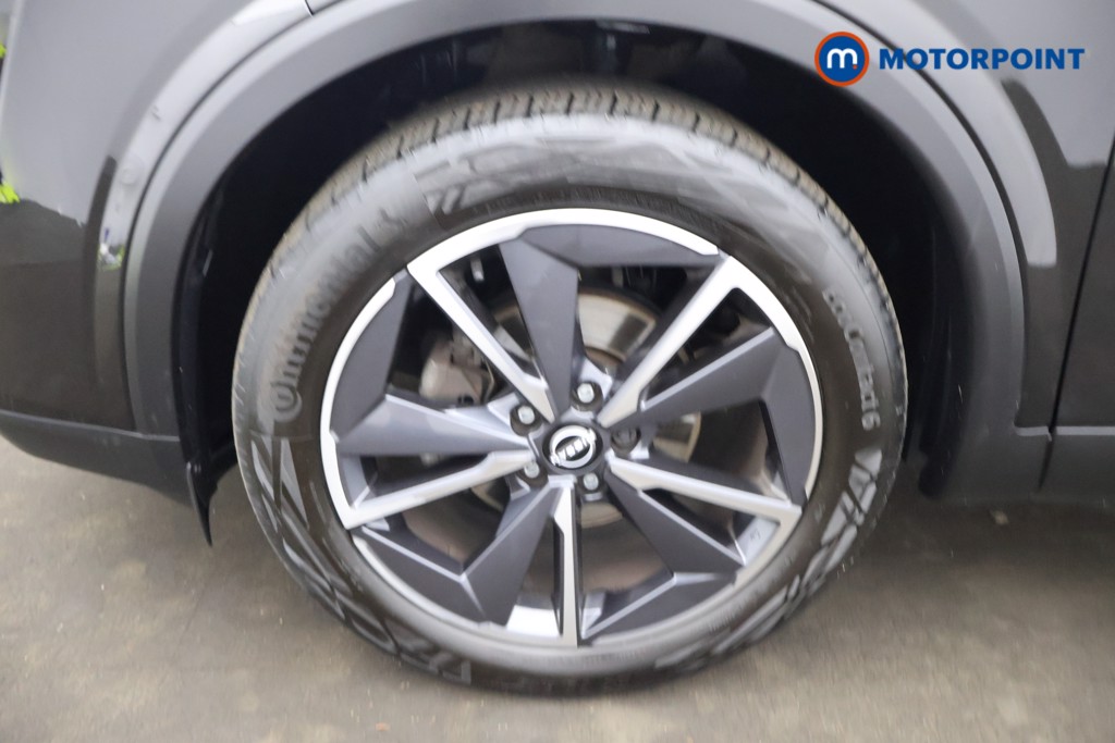 Nissan Qashqai Tekna Manual Petrol SUV - Stock Number (1638304) - 19th supplementary image