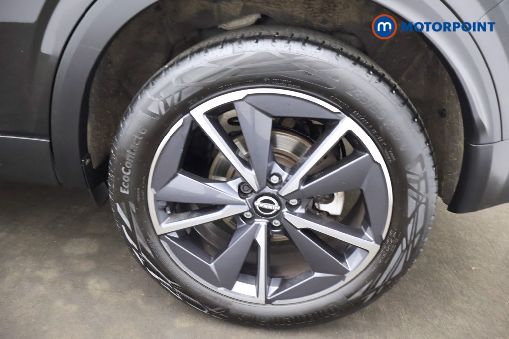 Nissan Qashqai Tekna Manual Petrol SUV - Stock Number (1638304) - 20th supplementary image