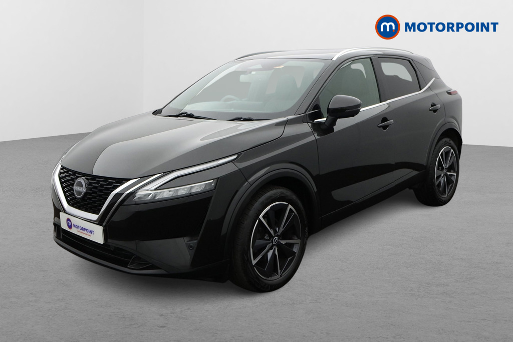 Nissan Qashqai Tekna Manual Petrol SUV - Stock Number (1638304) - Passenger side front corner