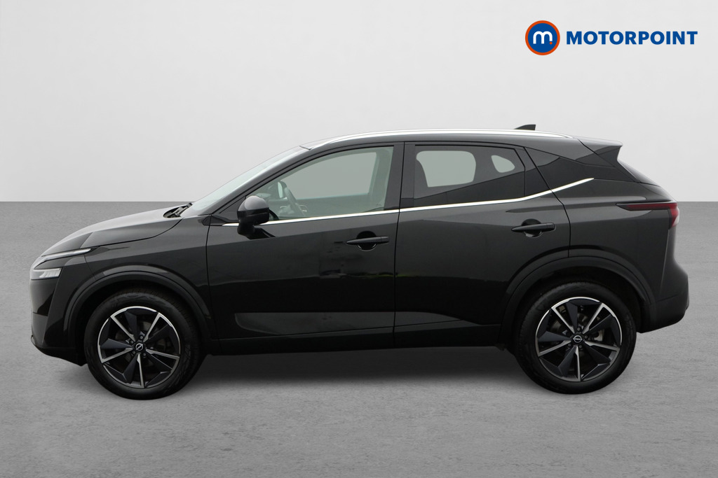 Nissan Qashqai Tekna Manual Petrol SUV - Stock Number (1638304) - Passenger side