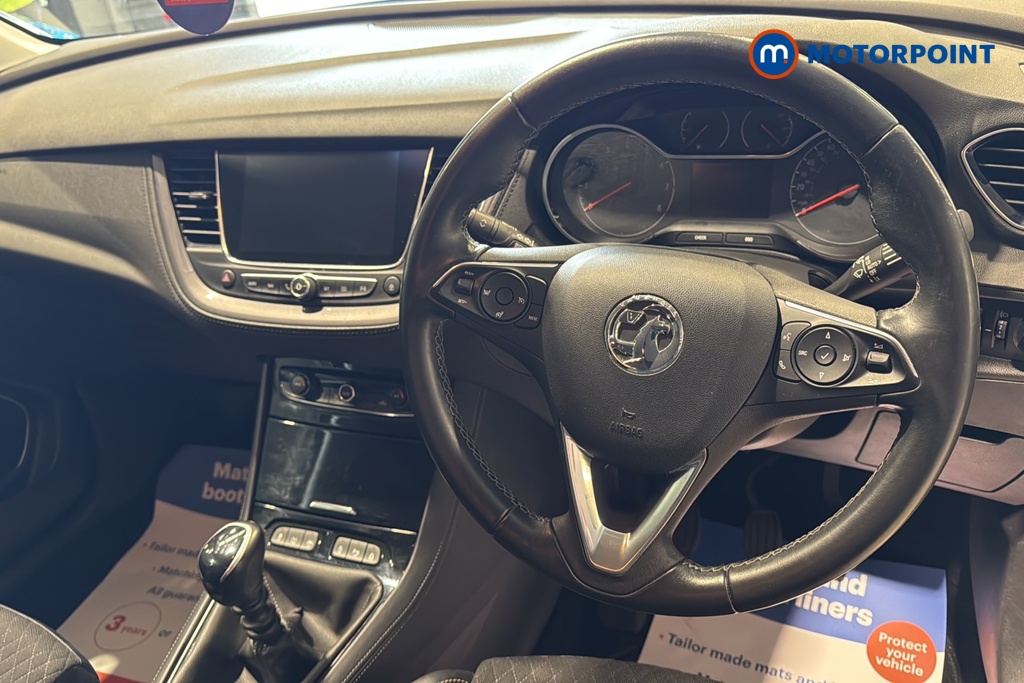 Vauxhall Grandland X Sri Nav Manual Petrol SUV - Stock Number (1639141) - 2nd supplementary image