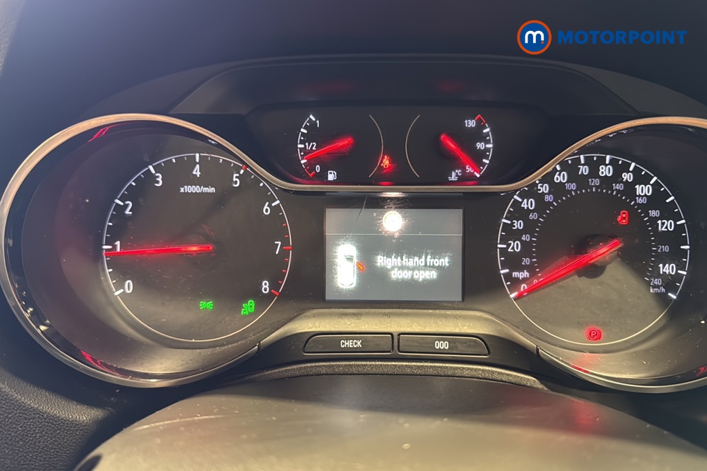 Vauxhall Grandland X Sri Nav Manual Petrol SUV - Stock Number (1639141) - 7th supplementary image