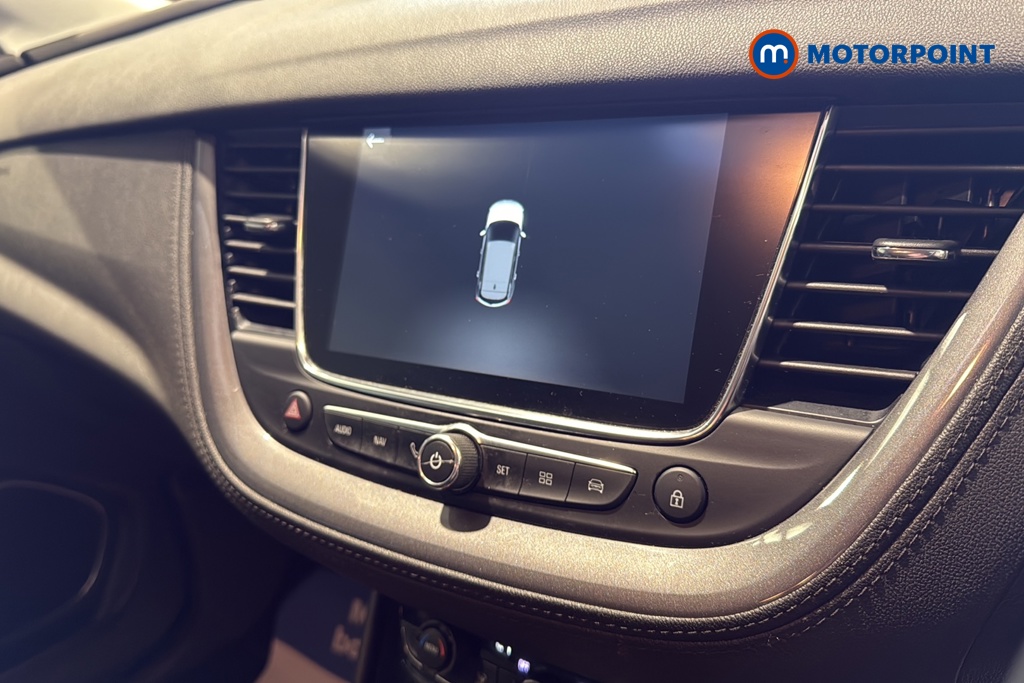 Vauxhall Grandland X Sri Nav Manual Petrol SUV - Stock Number (1639141) - 13th supplementary image