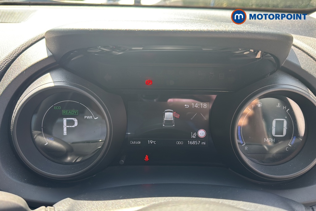 Toyota Yaris Design Automatic Petrol-Electric Hybrid Hatchback - Stock Number (1639294) - 7th supplementary image