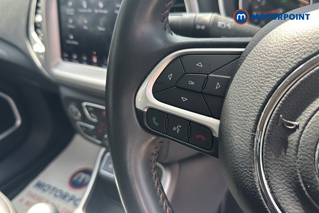 Jeep Compass Longitude Manual Petrol SUV - Stock Number (1639396) - 4th supplementary image